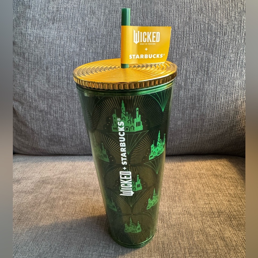 Wicked + Starbucks Emerald City Silhouette straw cup